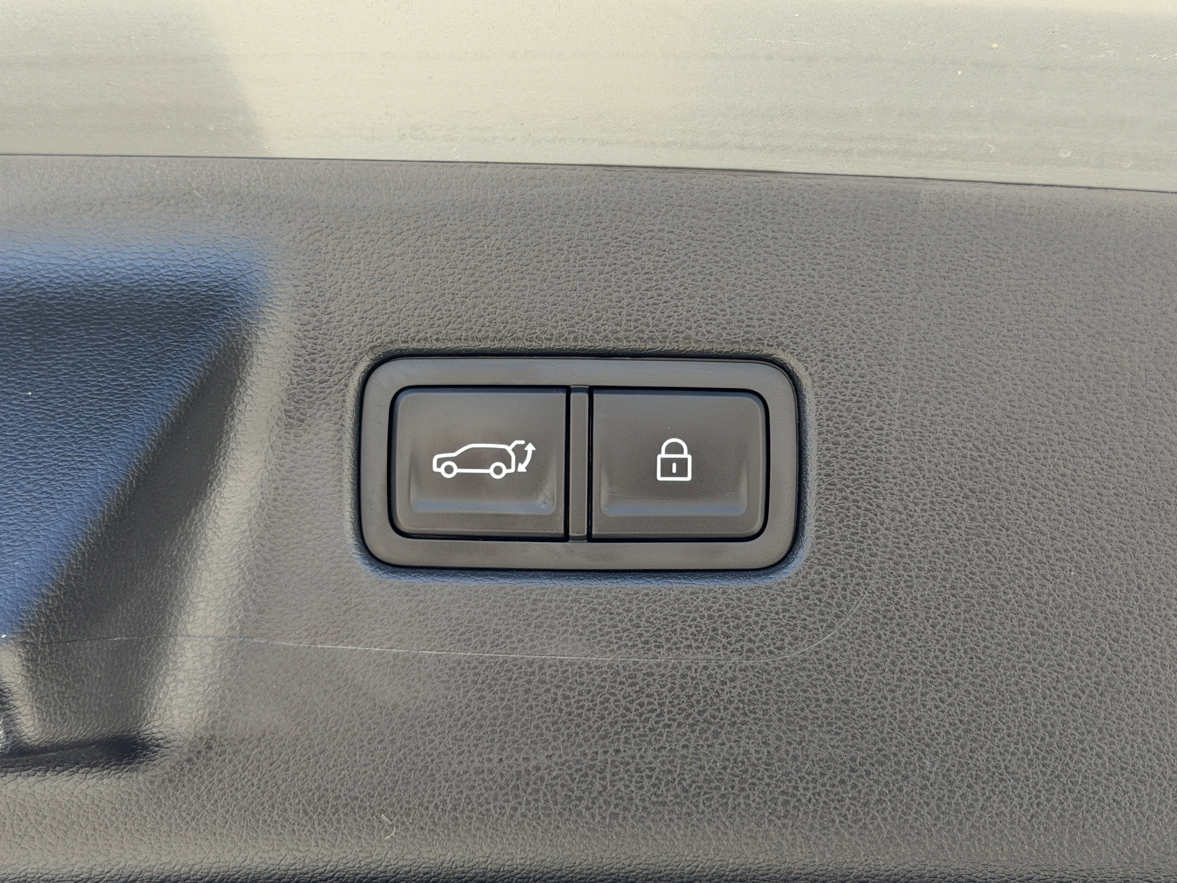 Used 2025 Hyundai Santa Fe Calligraphy AWD/4WD image 13