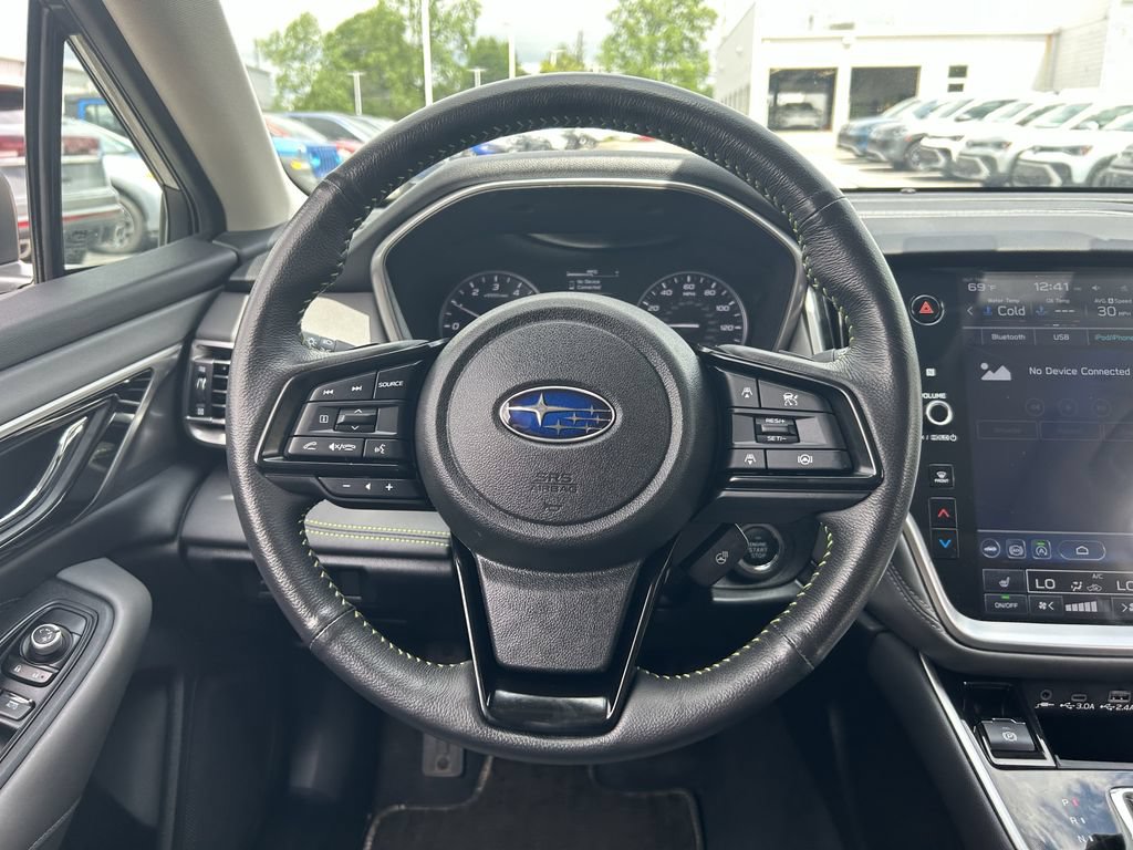 Used 2025 Subaru Outback Onyx Edition AWD/4WD image 11
