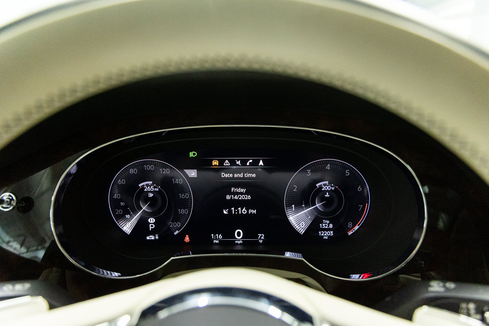 Certified 2023 Bentley Bentayga AWD/4WD image 42