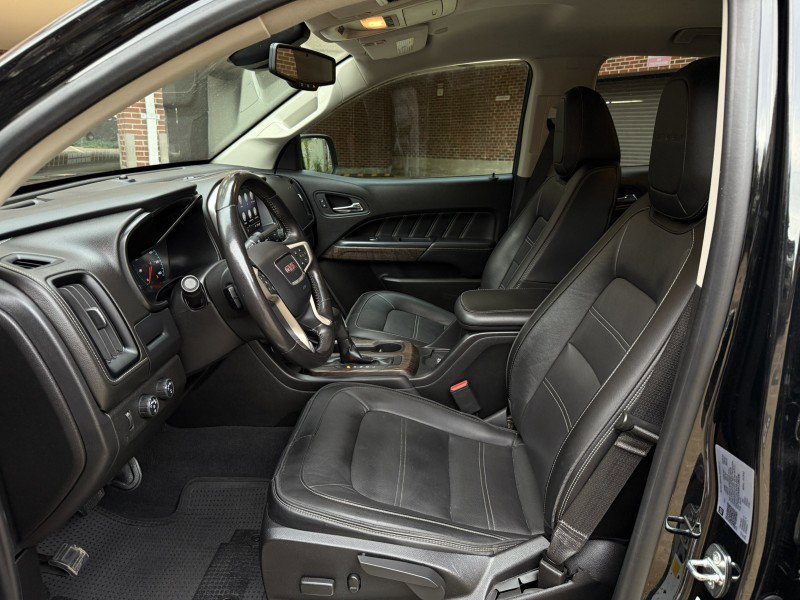 Used 2021 GMC Canyon Denali image 15