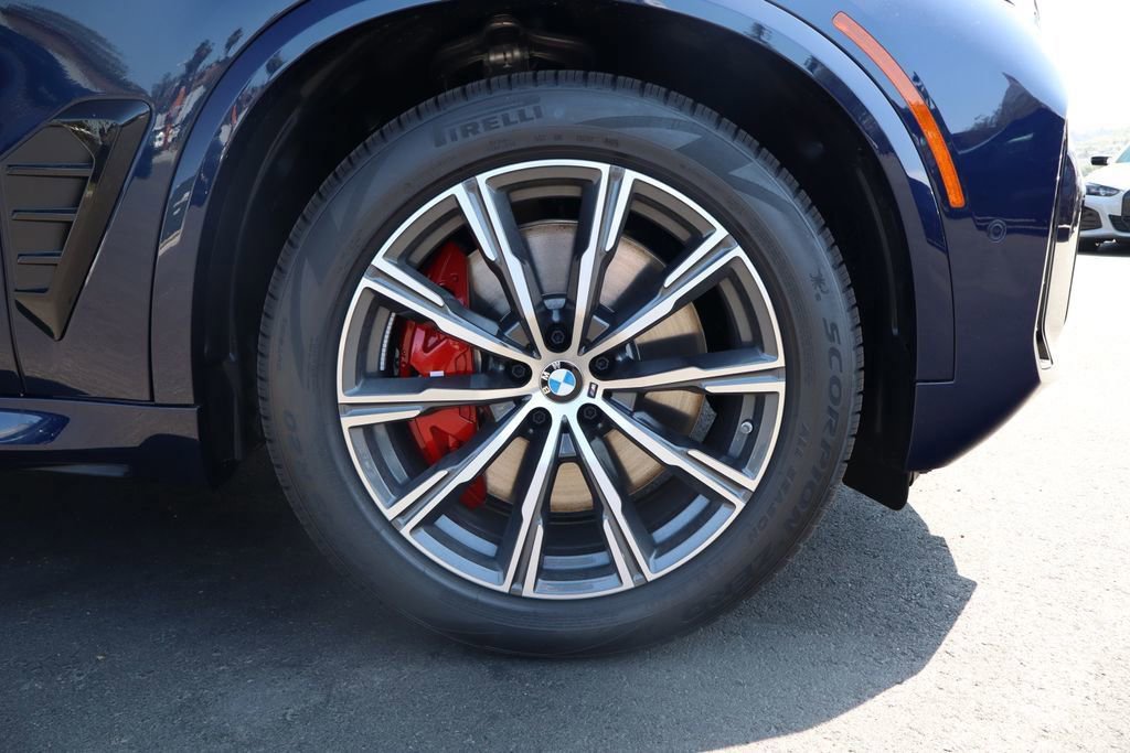 New 2026 BMW X5 xDrive50e image 29