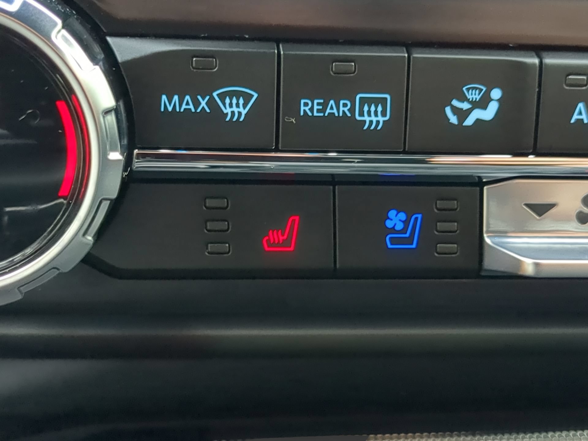Certified 2023 Ford F150 Raptor w/ Raptor Carbon Fiber Package AWD/4WD image 63