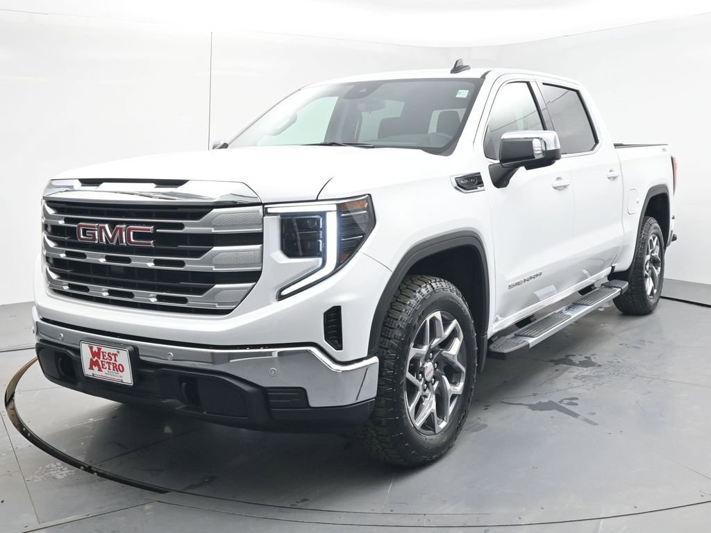 New 2026 GMC Sierra 1500 SLE image 1