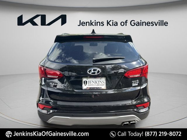 Used 2018 Hyundai Santa Fe Sport w/ Cargo Package FWD image 4