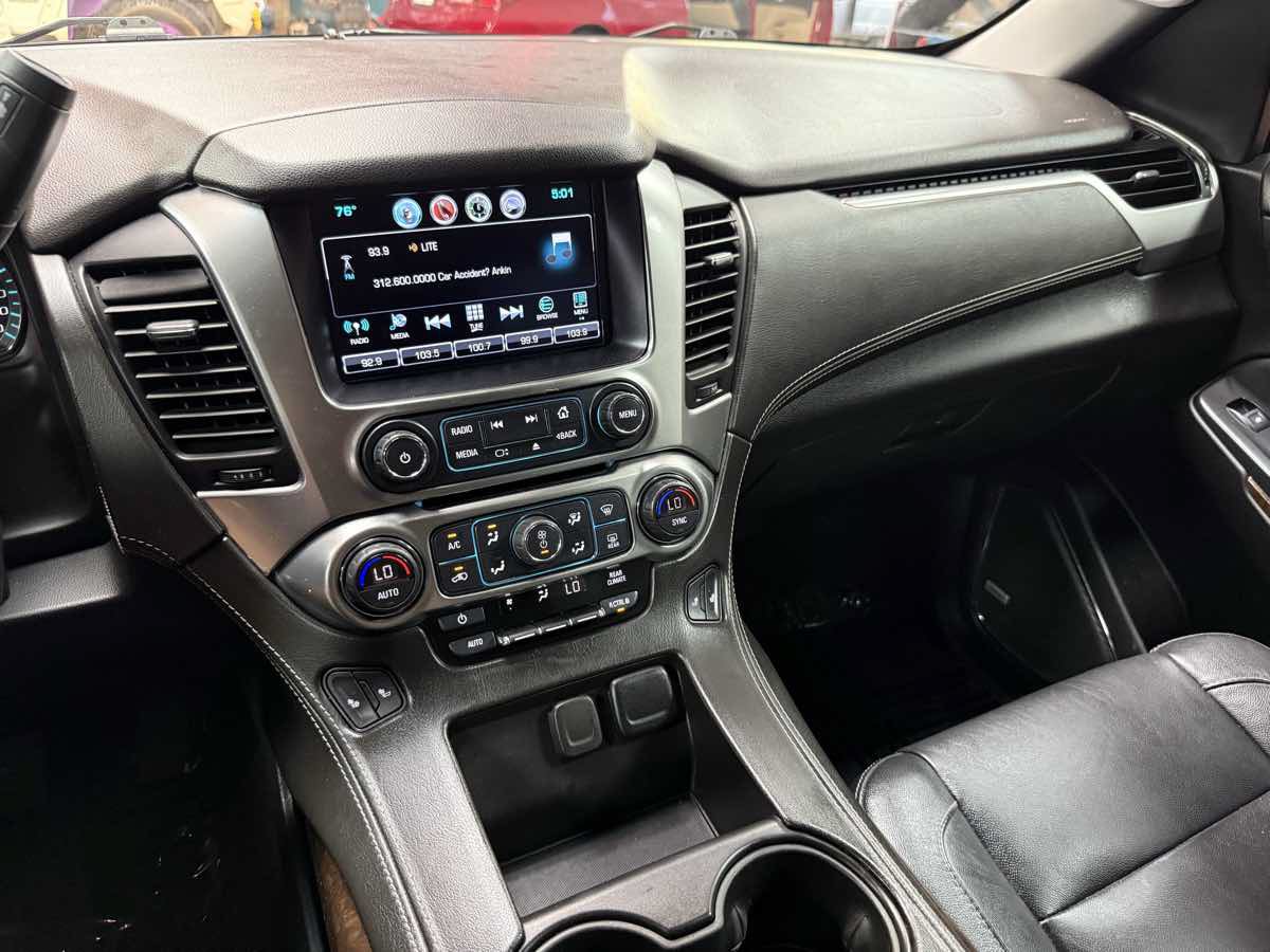 Used 2019 Chevrolet Tahoe LT AWD/4WD image 18