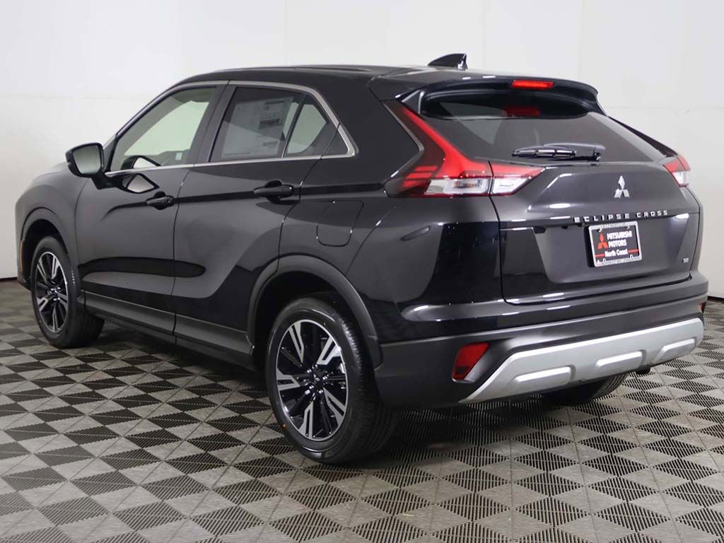 New 2026 Mitsubishi Eclipse Cross SE AWD/4WD image 9