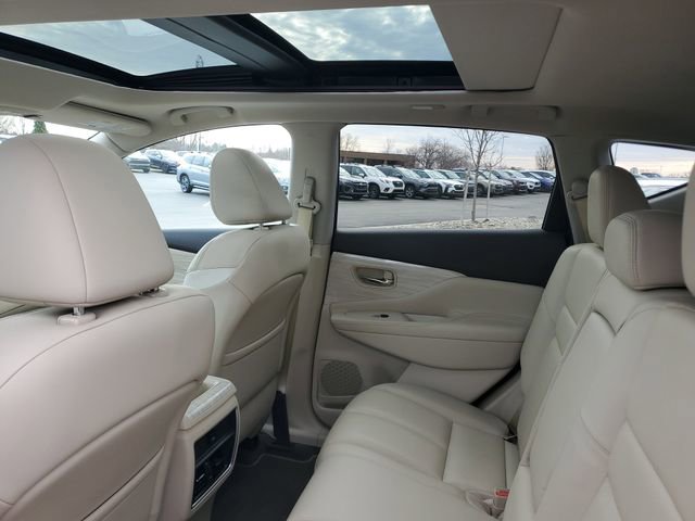 Used 2017 Nissan Murano SL image 10