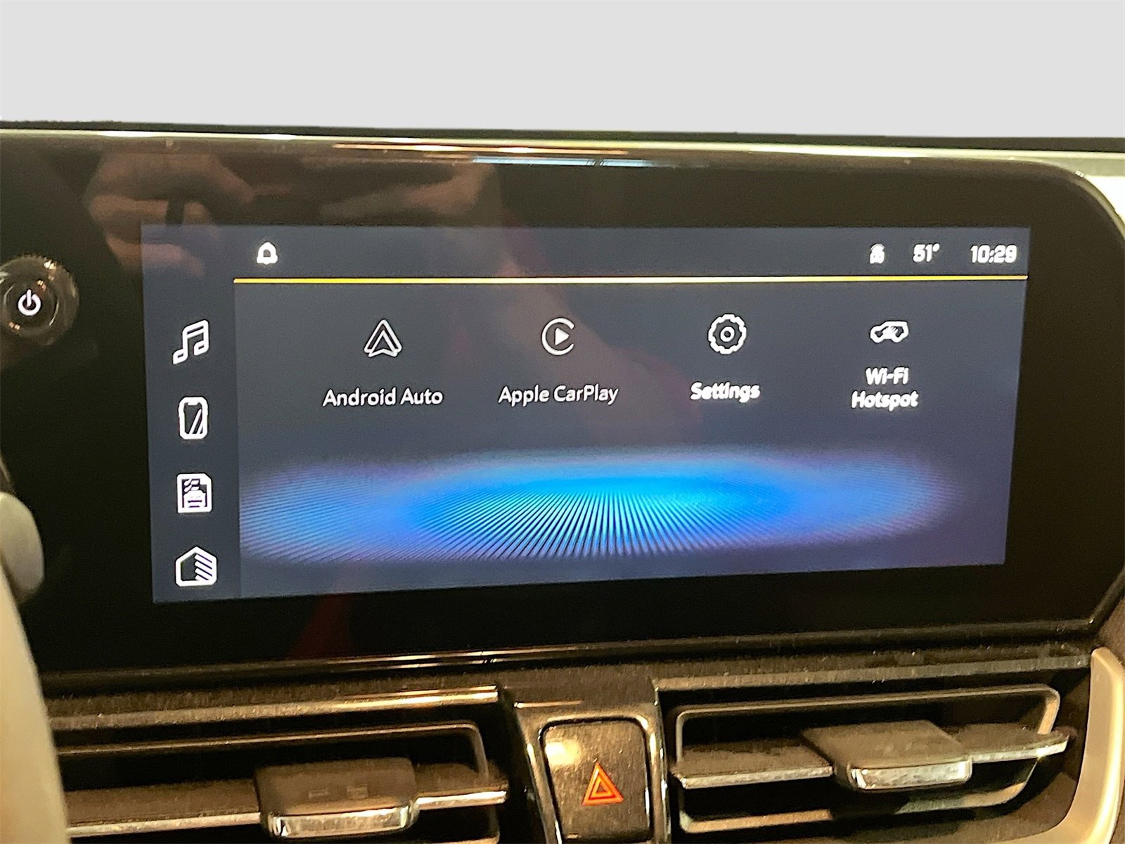 Used 2025 Chevrolet TrailBlazer LT w/ Driver Confidence Package image 15