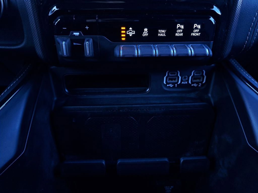 Used 2022 RAM 1500 Limited w/ Body-Colour Bumper Group image 22