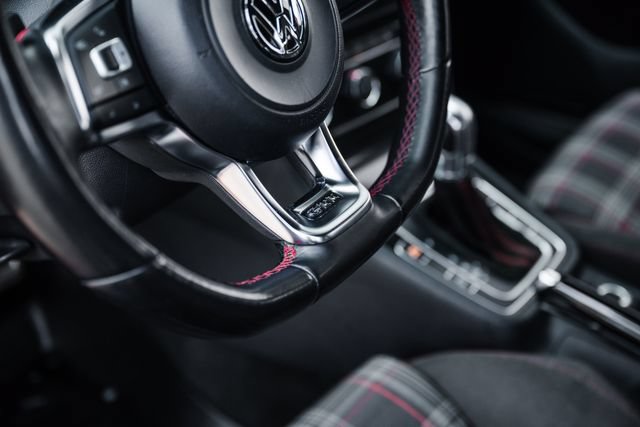 Used 2015 Volkswagen GTI S FWD image 24