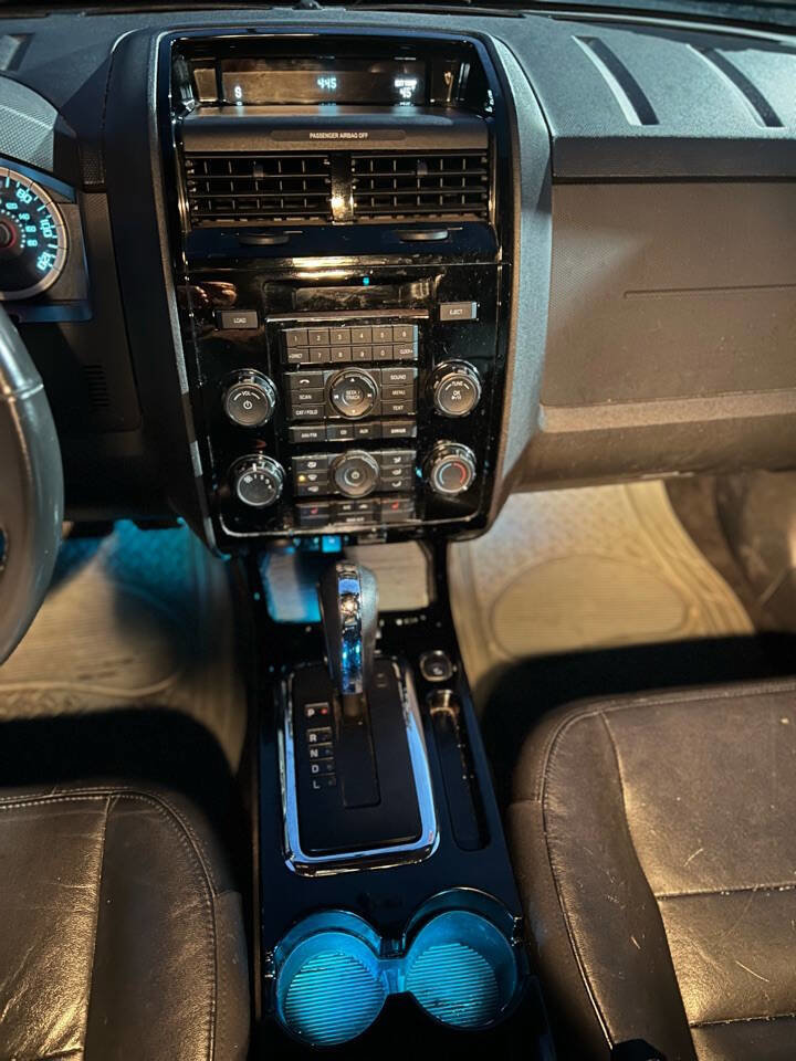 Used 2010 Ford Escape Limited image 12