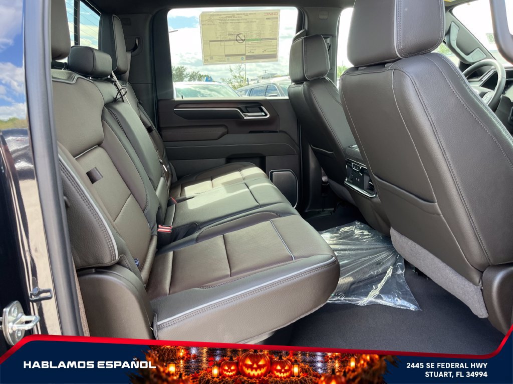 New 2026 GMC Sierra 3500 Denali w/ Denali Reserve Package AWD/4WD image 15