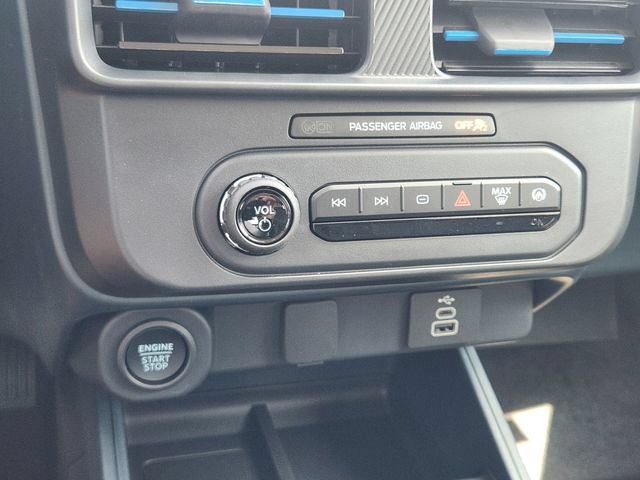 New 2026 Ford Maverick Lobo AWD/4WD image 19