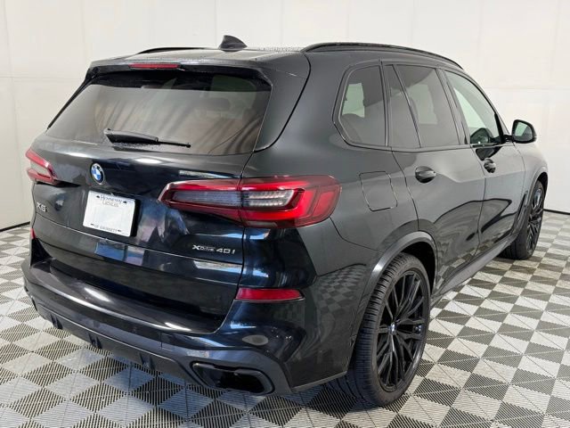 Used 2021 BMW X5 xDrive40i w/ M Sport Package image 8