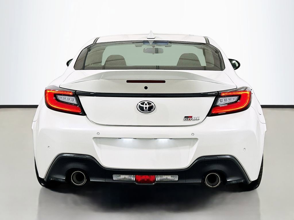 New 2026 Toyota GR86 Premium RWD image 5