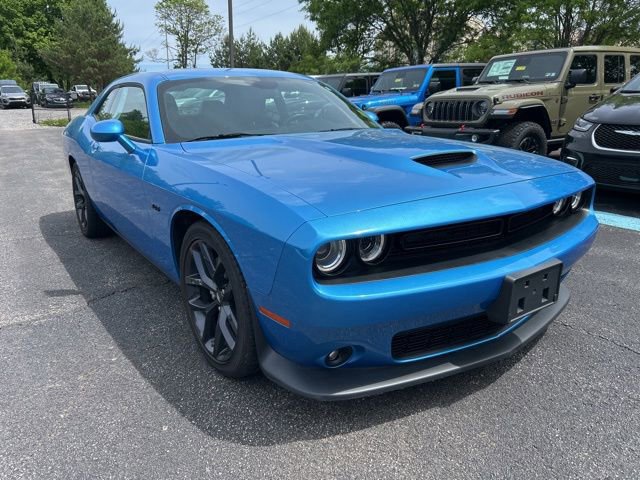 Used 2023 Dodge Challenger R/T w/ Plus Package RWD image 6