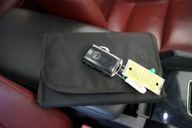 Used 2020 MAZDA MAZDA3 Hatchback w/ Premium Package image 53