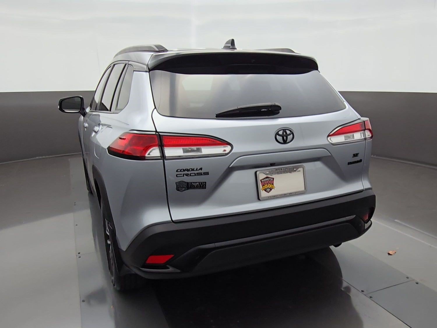 Certified 2024 Toyota Corolla Cross AWD Hybrid w/ Moonroof Package image 7