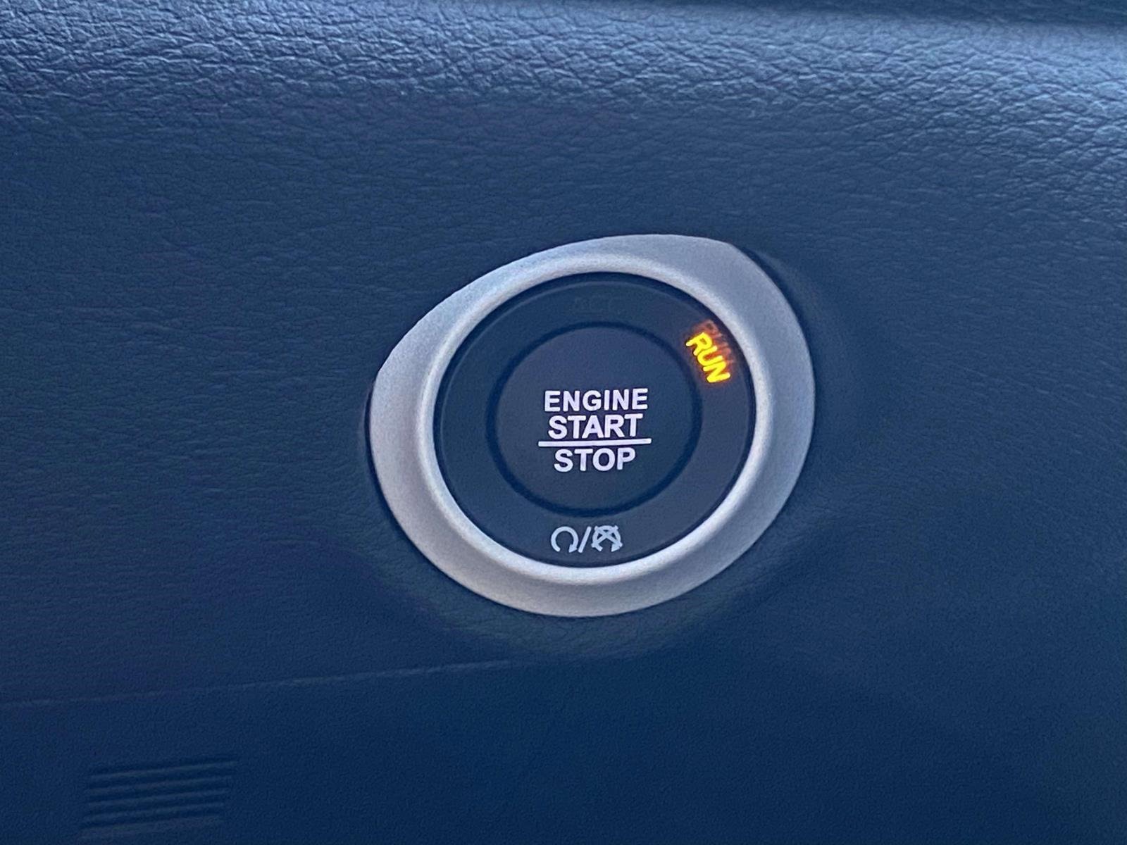 New 2026 Chrysler Pacifica Select image 25