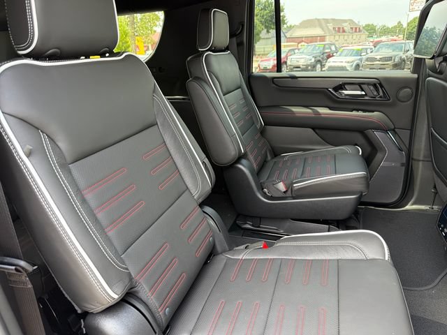 New 2026 GMC Yukon XL AT4 Ultimate AWD/4WD image 21