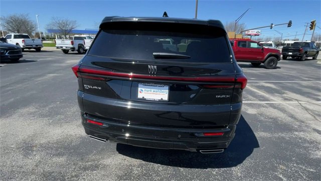 New 2025 Buick Enclave Sport Touring w/ LPO, Floor Liner Package image 9