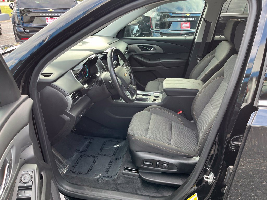 Used 2021 Chevrolet Traverse LT FWD image 49