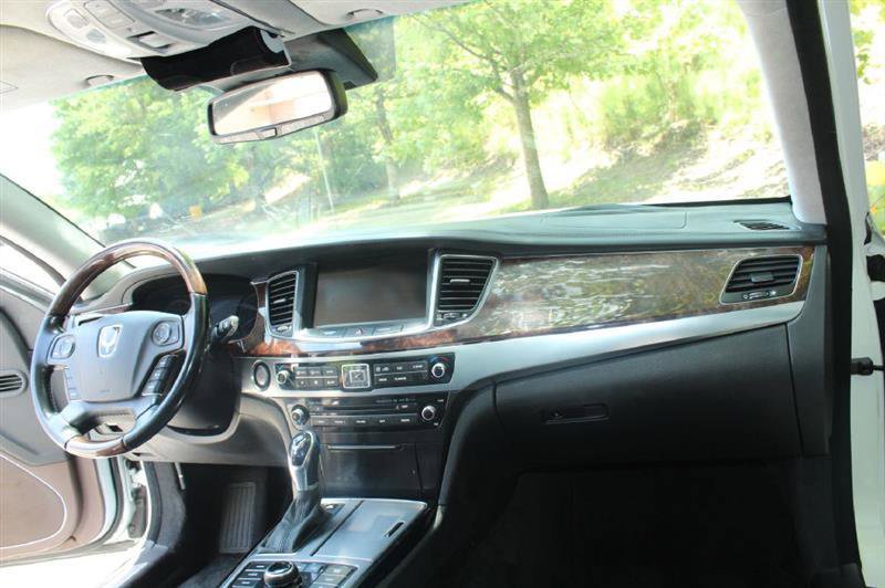 Used 2014 Hyundai Equus Signature image 13