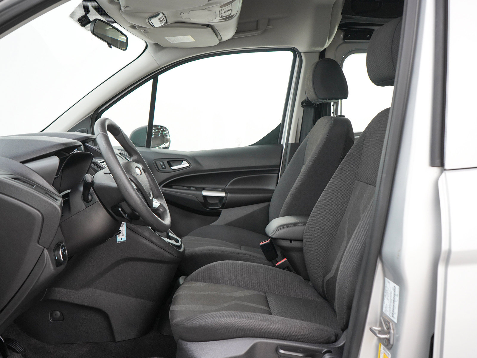 Used 2014 Ford Transit Connect XLT FWD image 17