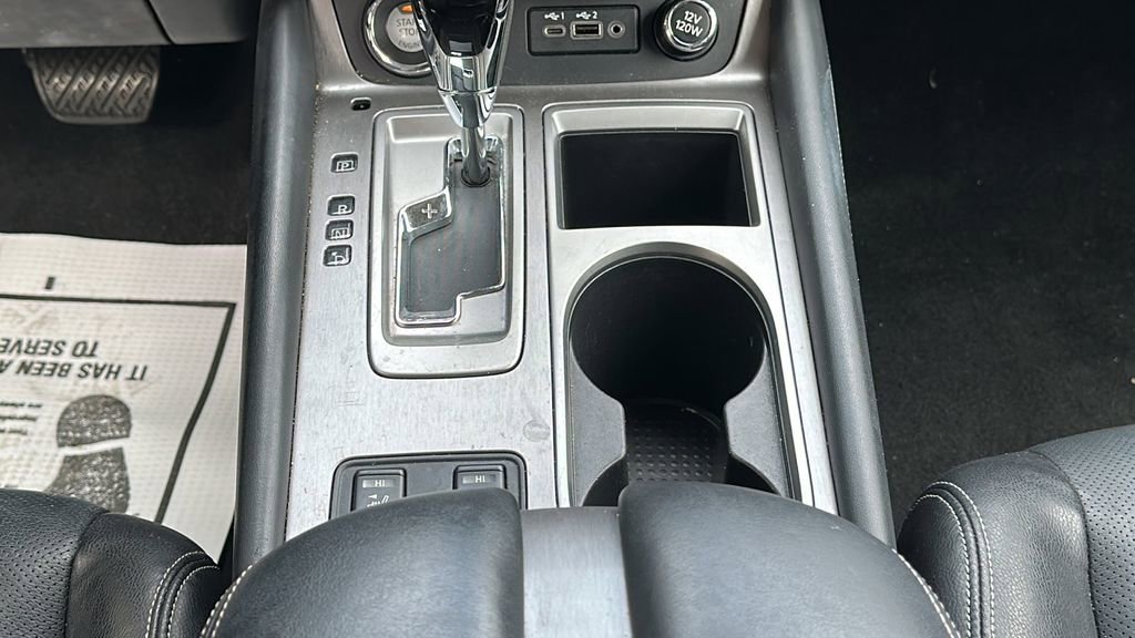 Used 2023 Nissan Murano SL w/ SL Moonroof Package image 21