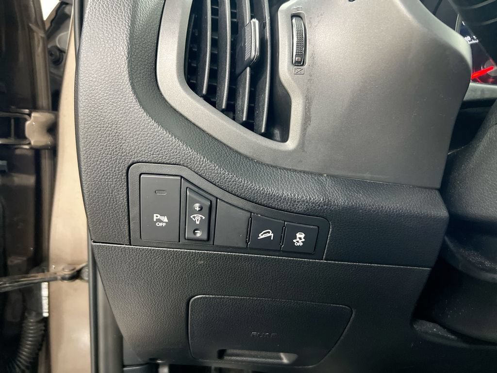 Used 2012 Kia Sportage LX w/ Navigation Pkg FWD image 18
