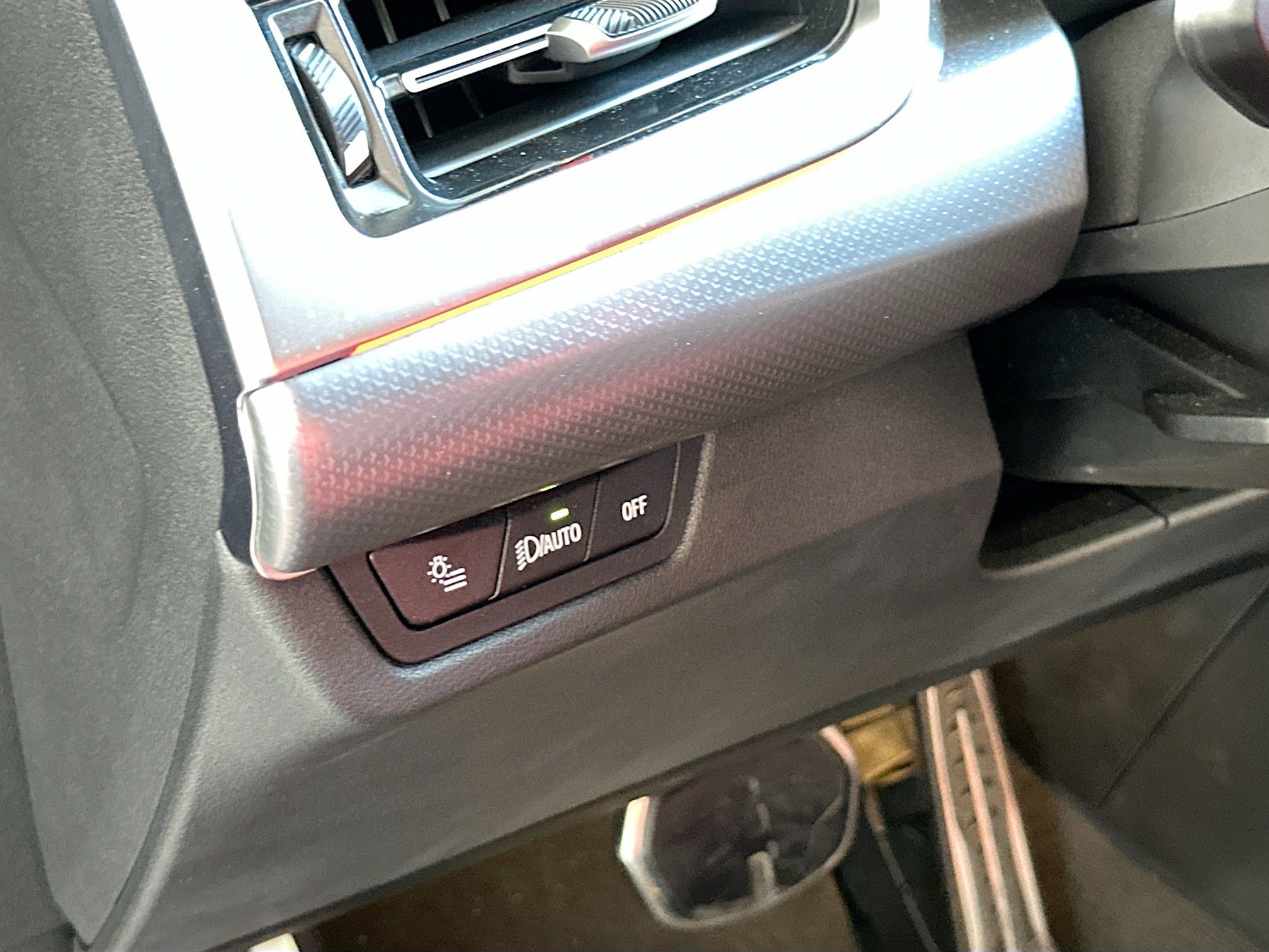 Certified 2025 BMW X2 M35i w/ Premium Package image 10