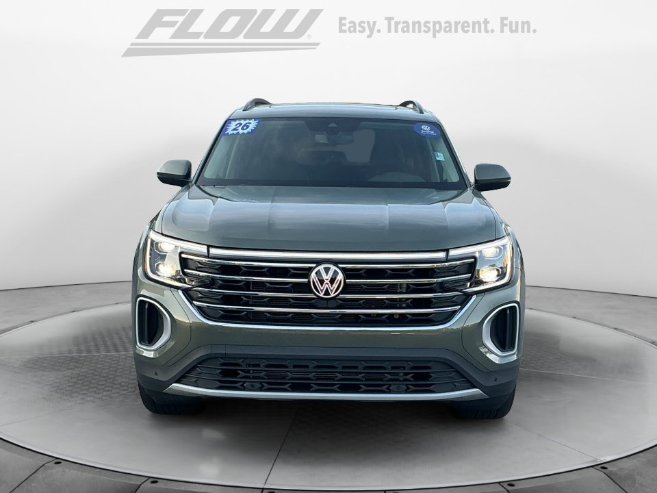 Certified 2026 Volkswagen Atlas SE w/ Panoramic Sunroof Package AWD/4WD image 3