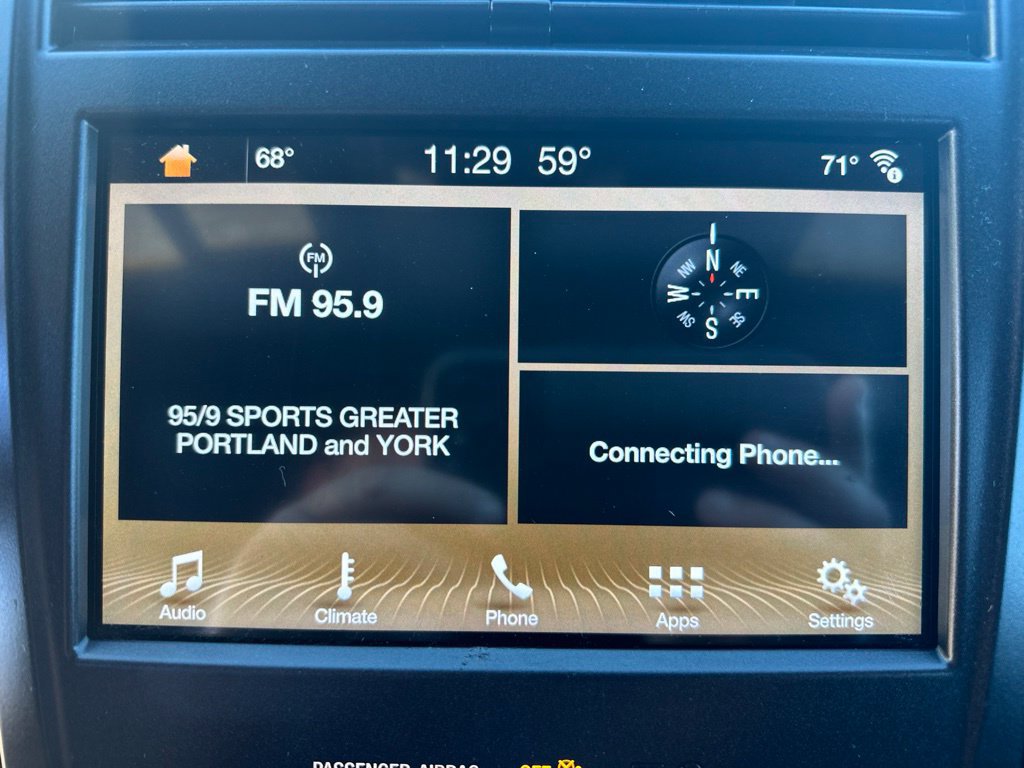 Used 2017 Lincoln MKC Premiere AWD/4WD image 23