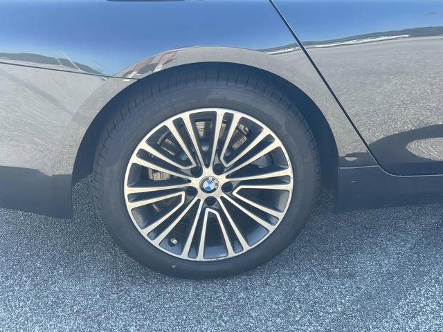 Used 2020 BMW 530i w/ Convenience Package RWD image 7