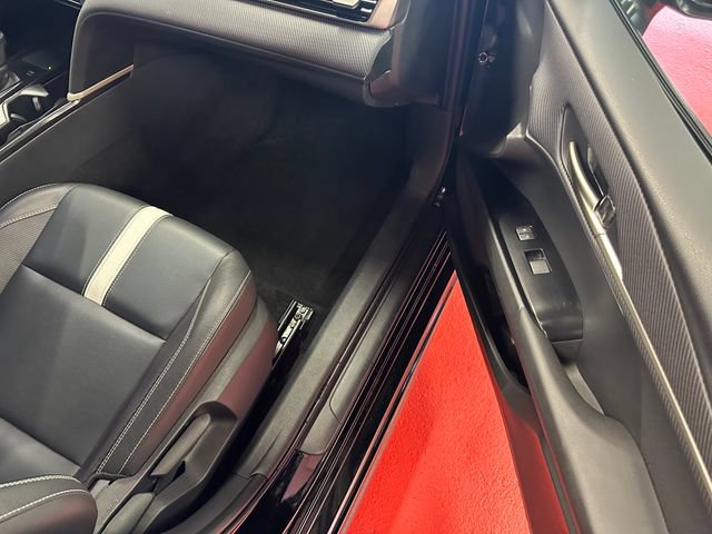 Certified 2025 Toyota Camry SE FWD image 15