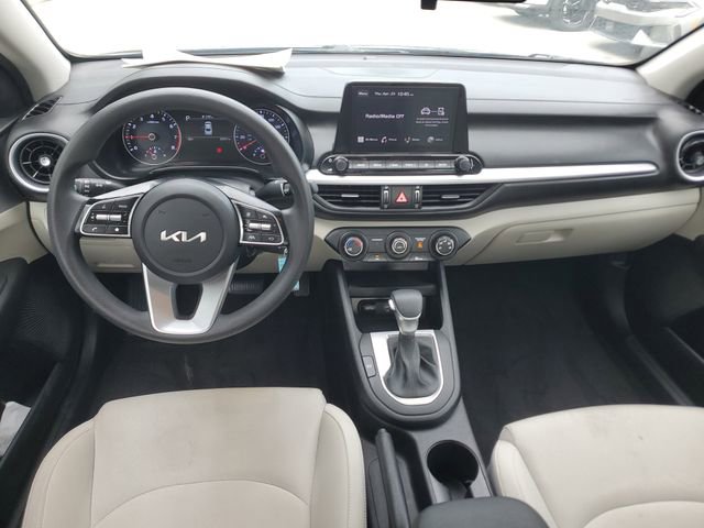Certified 2023 Kia Forte LXS FWD image 10