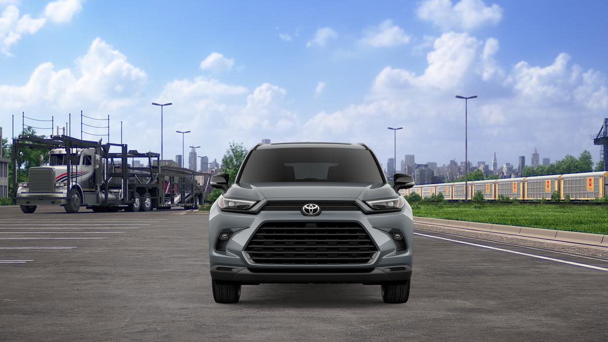 New 2026 Toyota Grand Highlander AWD Hybrid image 2