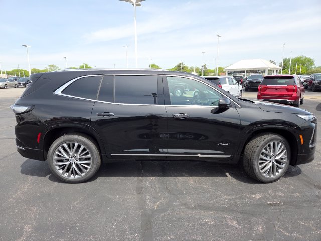 New 2026 Buick Enclave Avenir w/ Super Cruise Package FWD image 26