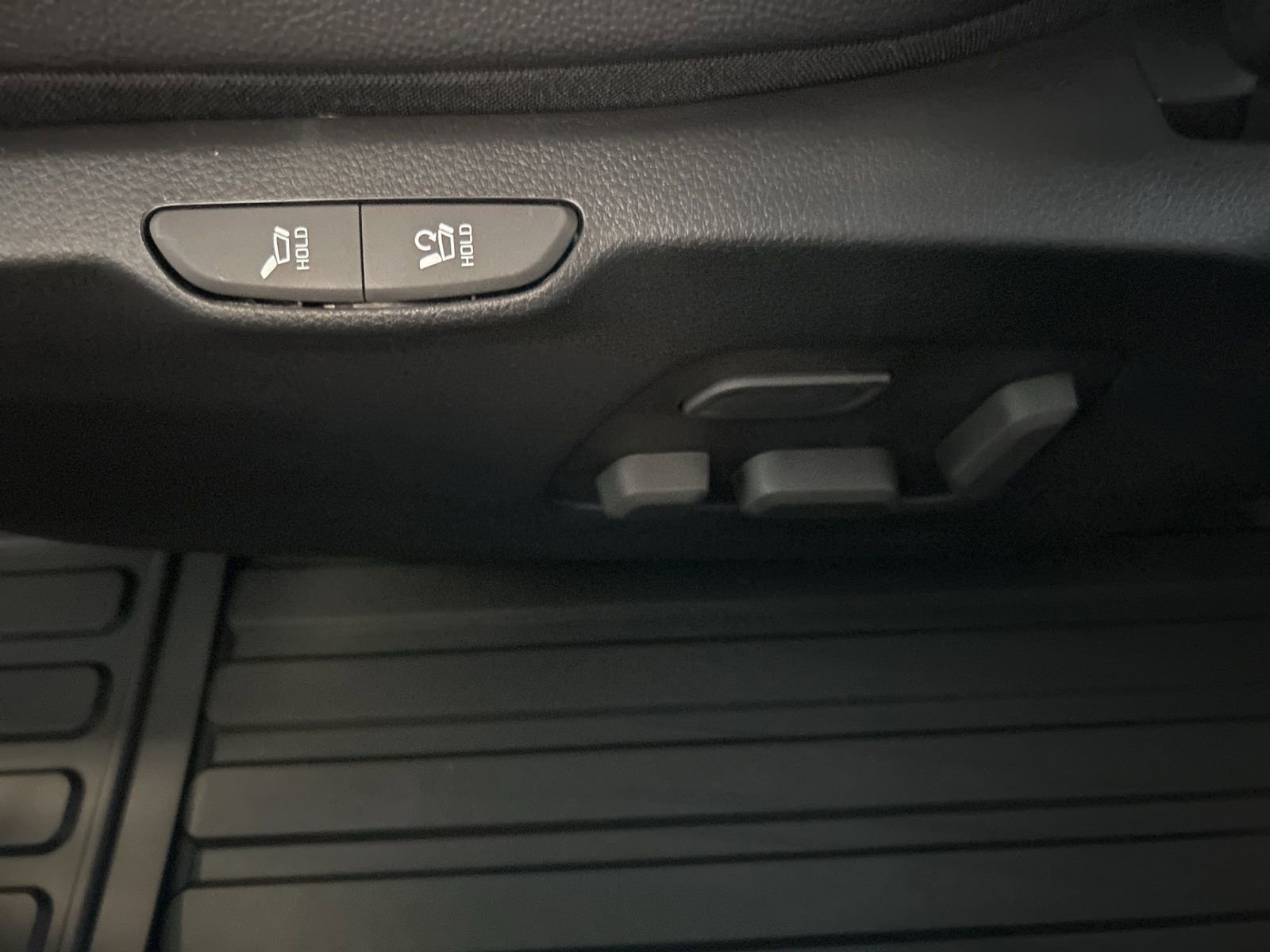 New 2026 Kia Carnival SX Prestige image 17