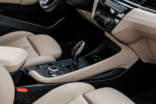 Used 2020 BMW X2 sDrive28i w/ Convenience Package image 34