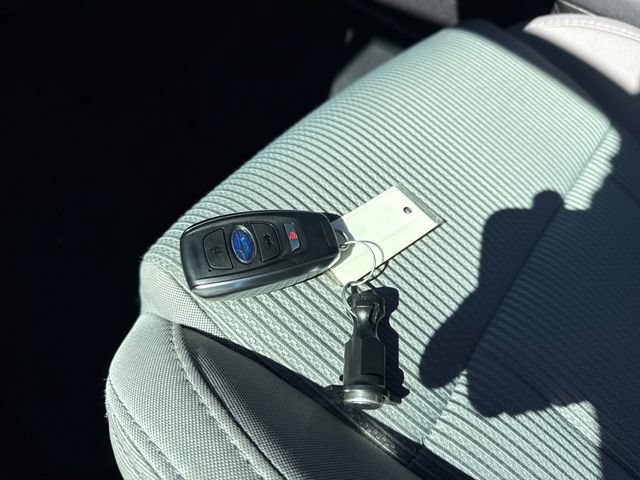 Used 2025 Subaru Legacy Premium AWD/4WD image 28