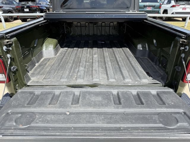 Used 2022 Jeep Gladiator Sport AWD/4WD image 27