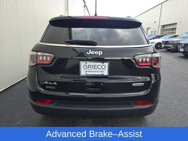 Used 2024 Jeep Compass Latitude AWD/4WD image 6