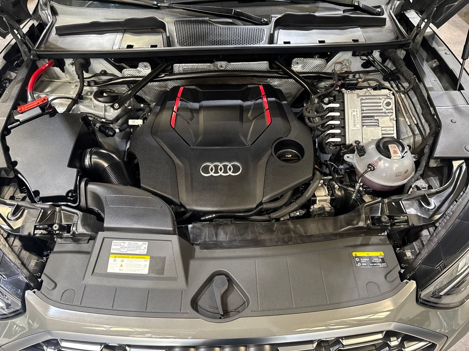 Used 2023 Audi SQ5 Premium Plus w/ Premium Plus Package AWD/4WD image 46