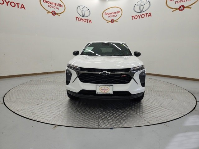 Used 2024 Chevrolet Trax RS w/ Driver Confidence Package image 4