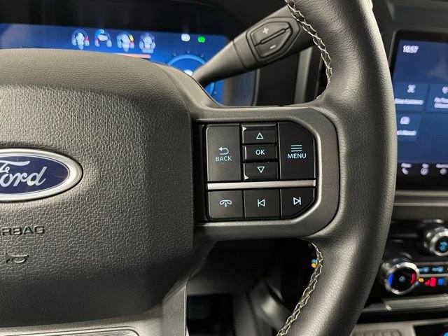 Used 2025 Ford F350 Lariat w/ Tremor Off-Road Package AWD/4WD image 30