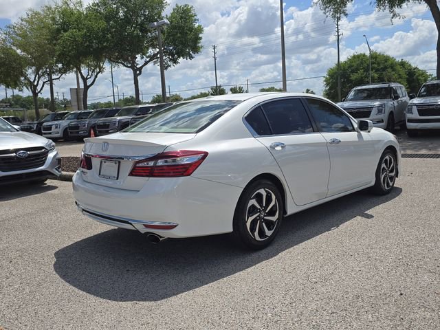 Used 2017 Honda Accord EX-L image 8