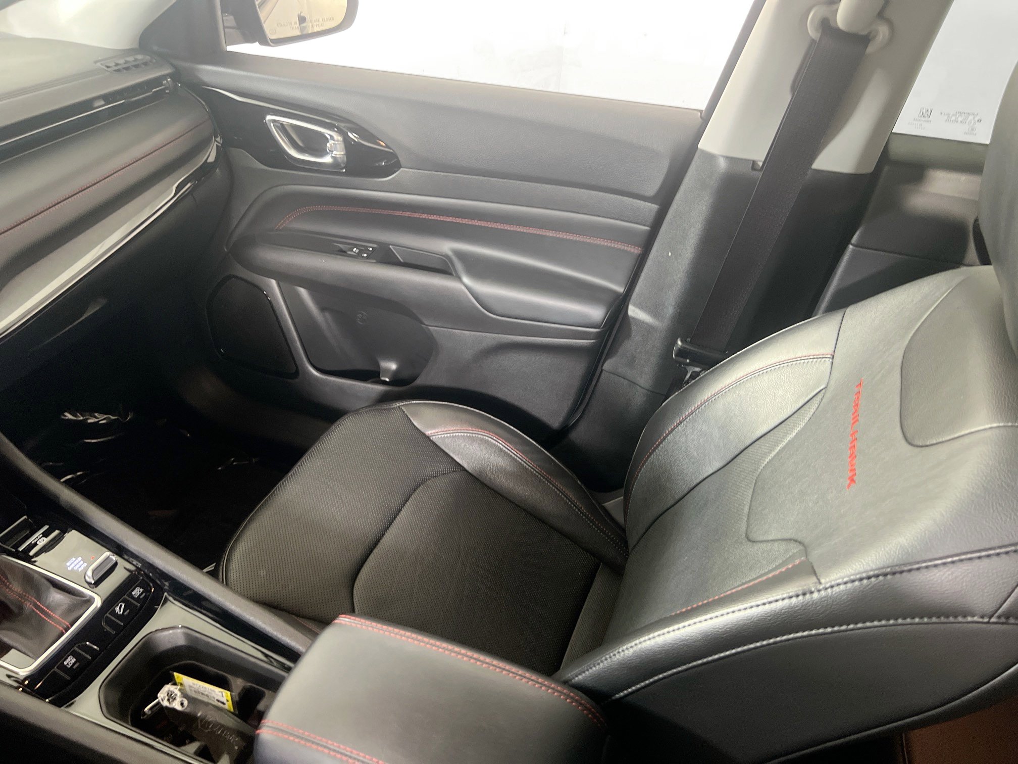 Used 2022 Jeep Compass Trailhawk w/ Trailhawk Elite Group image 23