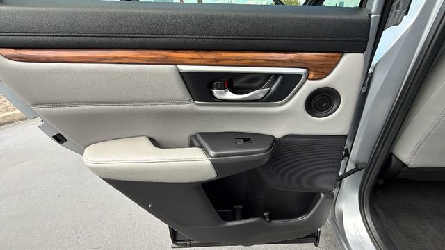 Used 2021 Honda CR-V Touring image 14