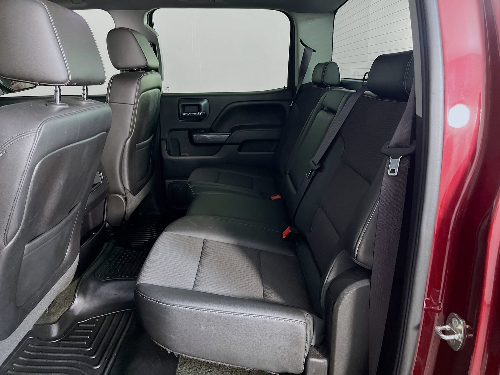 Used 2015 GMC Sierra 1500 SLE AWD/4WD image 32